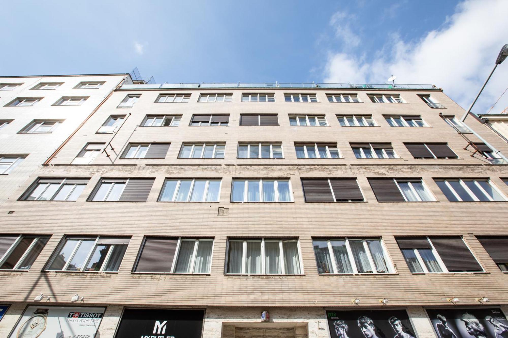 Jt's Opletalova Str. Prag